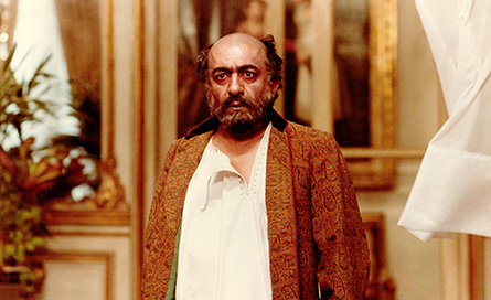 حاجی واشنگتن (علی حاتمی، 1361)